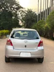 Toyota Yaris 2006 Gray - 3
