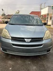 2006 Toyota Sienna CE FWD Minivan - 1