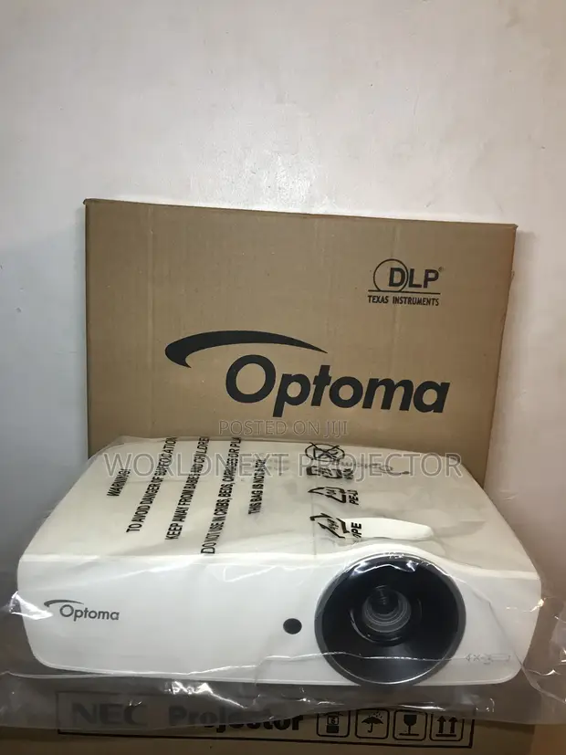 Optoma EH461 Full HD Projector (5000 Lumens) - 1