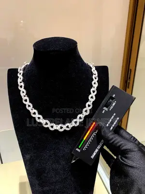 VVS Moissanite Infinity Necklace