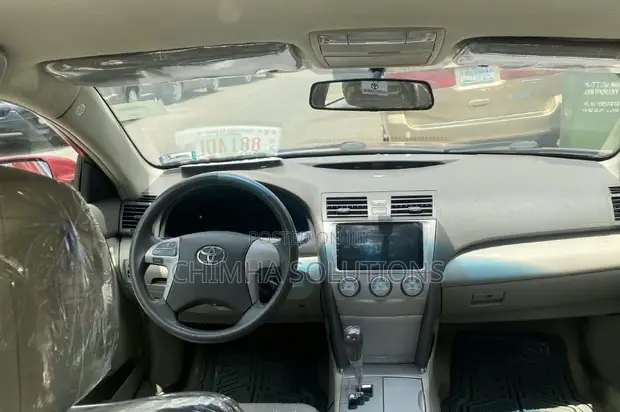 Toyota Camry 2010 Red - 1