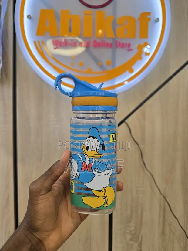 600ml Kids Water Bottle - Donald Duck - 1