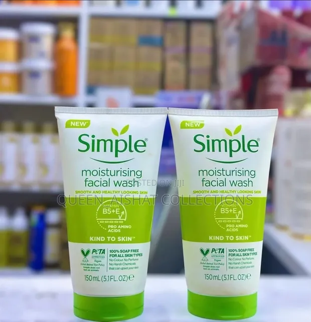 Simple Moisturising Facial Wash - 1