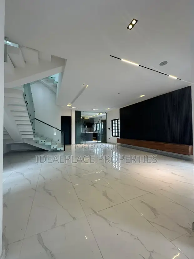 5 Bedroom Detached Duplex with Pool & Cinema in Ikota - 1