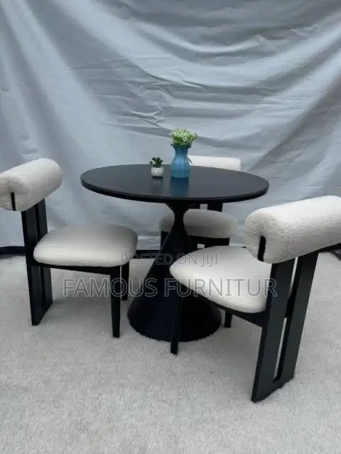 Modern 3-Seater Minimalist Round Dining Set - 1