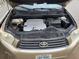 Toyota Highlander 2009 Gold