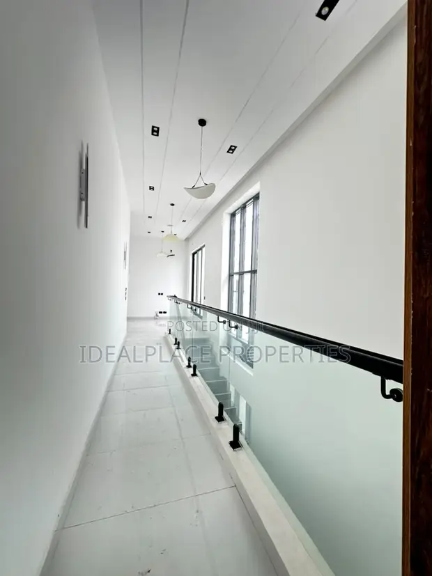 5 Bedroom Duplex with Pool & BQ in Ajah - 1