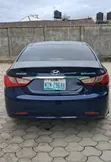 Hyundai Sonata 2012 Blue - 1