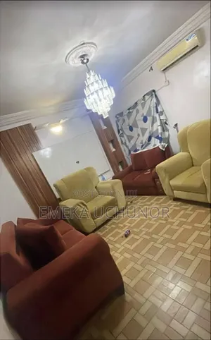 Cikakken Sa'a na kujeru