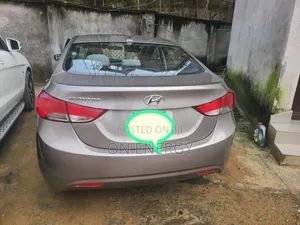 Hyundai Elantra Limited 2012 Brown