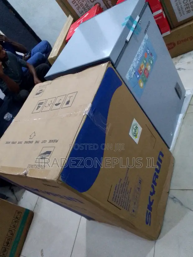 New Skyrun Chest Freezer BD-90A - 1