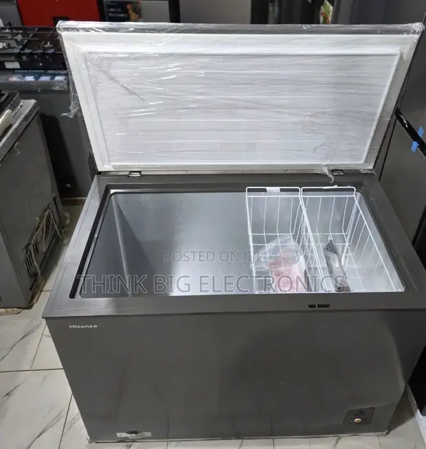 Hisense Chest Freezer 297L - 1