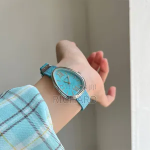Beautiful Ladies' Watch - Brand New