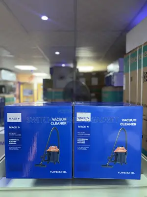 Maxi 1200W 18L Vacuum Cleaner