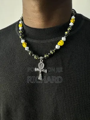 Sarkara ta Maza ta Chrome Hearts