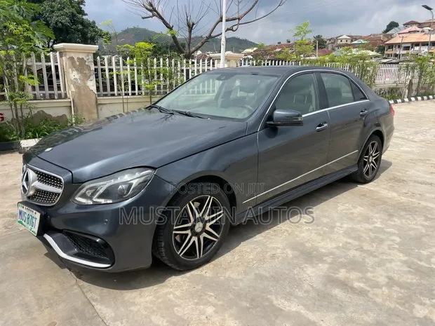 Mercedes-Benz E350 2013 Gray - 1