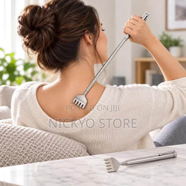 Telescopic Back Scratcher - 1
