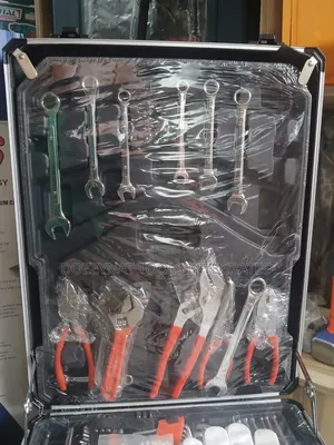 Boss 186pcs Aluminum Trolley Tool Set