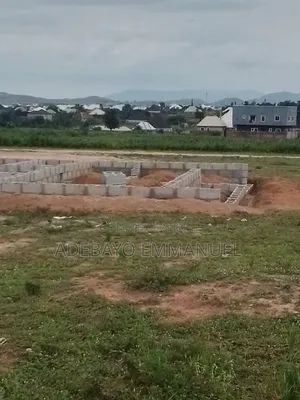 Filin Zama don Siyarwa a Jikwoyi