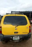 Nissan Xterra XE 4x4 2002 Yellow - 2