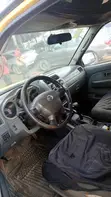 Nissan Xterra XE 4x4 2002 Yellow - 5
