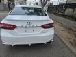 Toyota Camry SE FWD (2.5L) Farar 2018 - 4