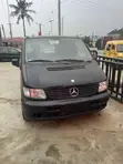 Mercedes-Benz V-Class 2002 Blue - 1