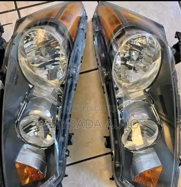 Used Headlight for Honda Accord (2008-2012) - 1