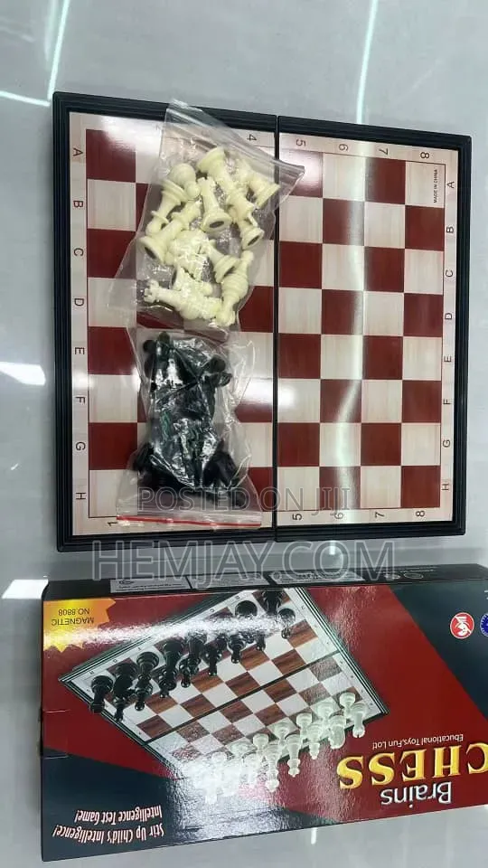 Quality Medium Magnetic Chess Board - 1