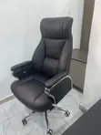 Babban Kursiyin Ofis na Alatu - 2