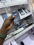 Samsung Galaxy S10e 128GB Black - 3