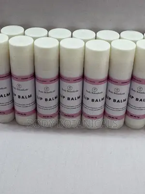 Moisturising Lip Balm - Shea, Cocoa & Mango Butter