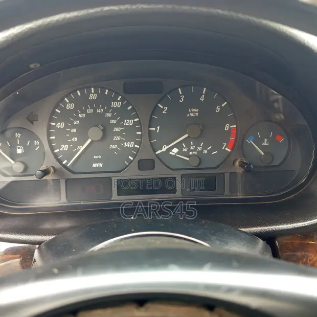 BMW 325i 2002 Black - 1