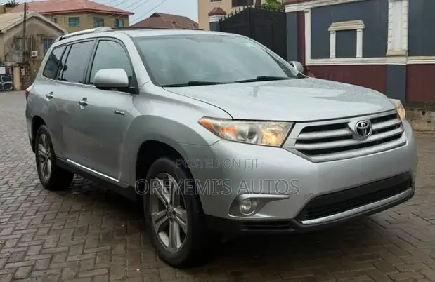 Toyota Highlander Limited 2013 - 1