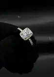 Diamond Engagement Ring - 18K Gold - 5