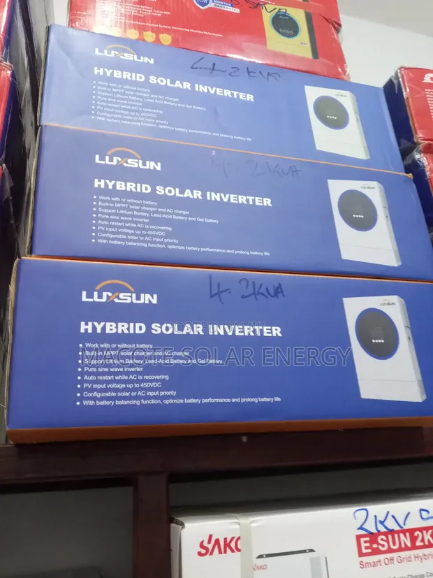 Luxsun 4.2KVA 24V Hybrid Inverter - 1