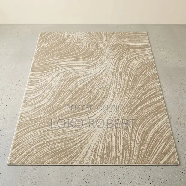 Luxury Soft Turkey Center Rug - Brand New - 1