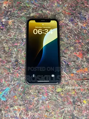 Apple iPhone XR 128GB Black