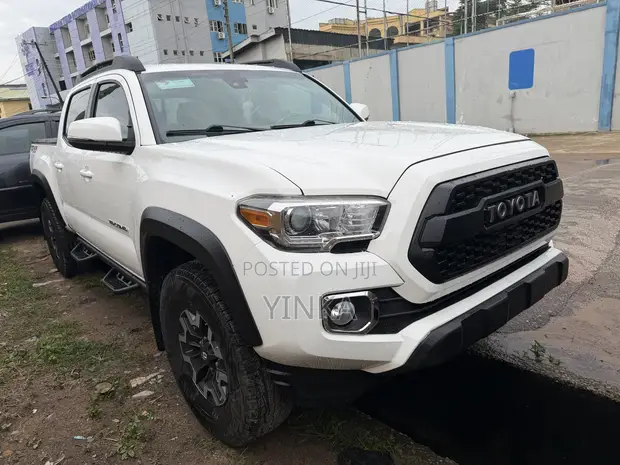 2016 Toyota Tacoma 4dr Double Cab - 1