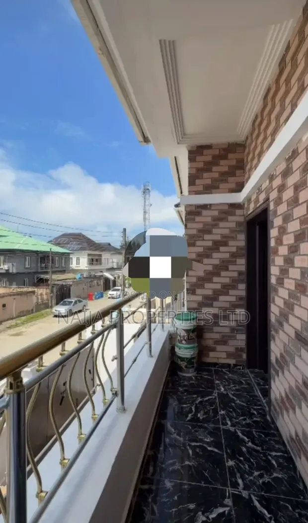 1 Bedroom Shared Apartment for Rent in Lekki County, Ikota - 1