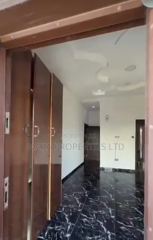 1 Bedroom Shared Apartment for Rent in Lekki County, Ikota