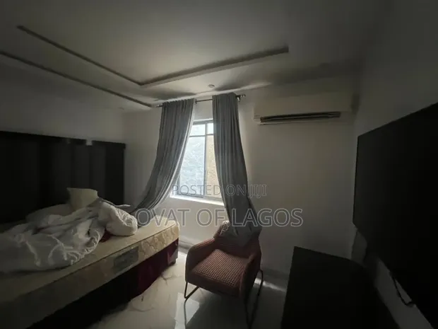 Furnished 1-Bedroom Flat for Rent in Victoria Island - 1