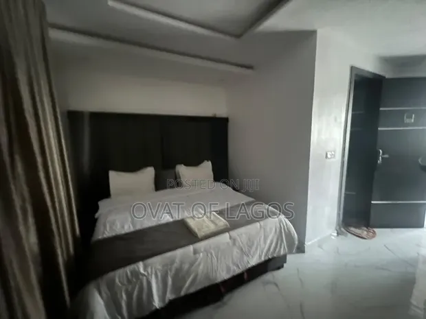 Furnished 1-Bedroom Flat for Rent in Victoria Island - 1