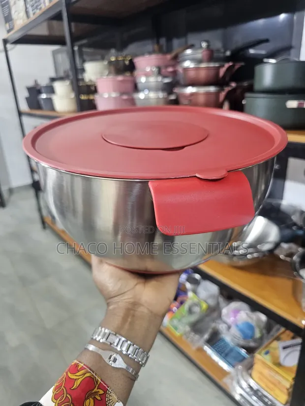 Stainless Steel Mixing Bowl with Lid & Non-Slip Base - 28cm/30cm - 1