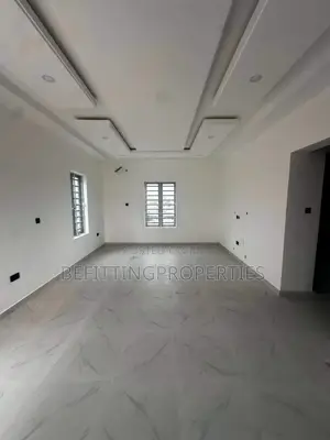 4 Bedroom Semi-Detached Duplex a Opebi, Ikeja