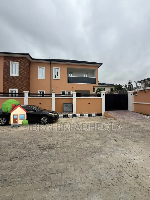 5-Bedroom Duplex a Cikin Estate Mai Tsaro a Oniru, Victoria Island Extension - 1