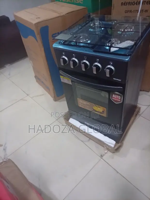 Skyrun 4-Burner Gas Cooker - 1