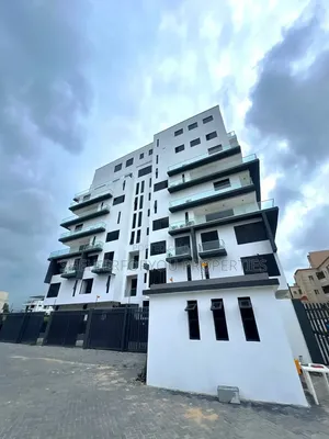 4-Bedroom Maisonette don haya a Old Ikoyi