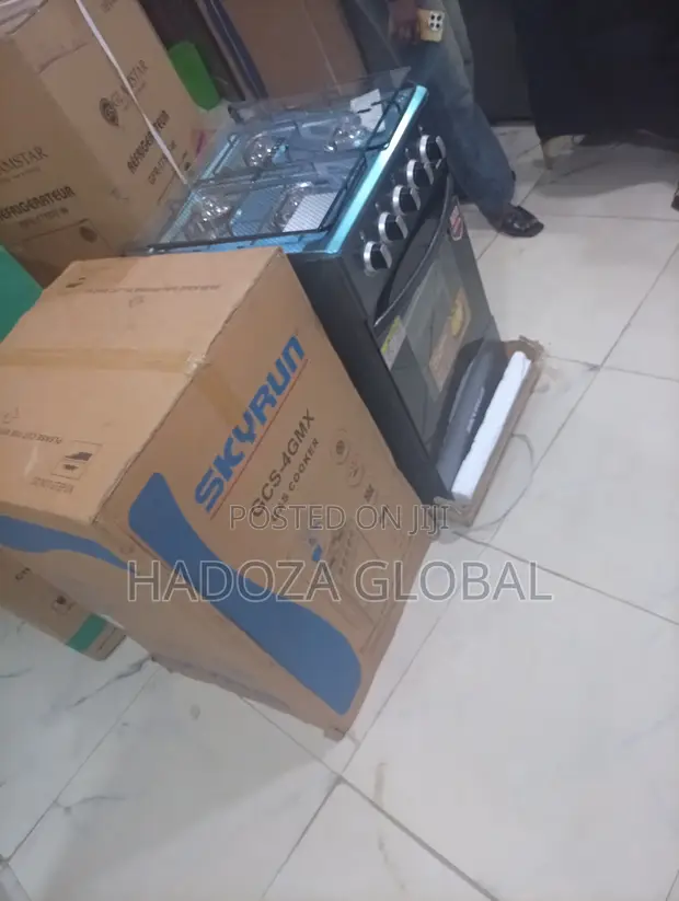 Skyrun 4-Burner Gas Cooker (GCS-4GMX) - 1