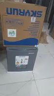 Skyrun BCD-50HW Karamin Firijin don Gida/Ofis - 1